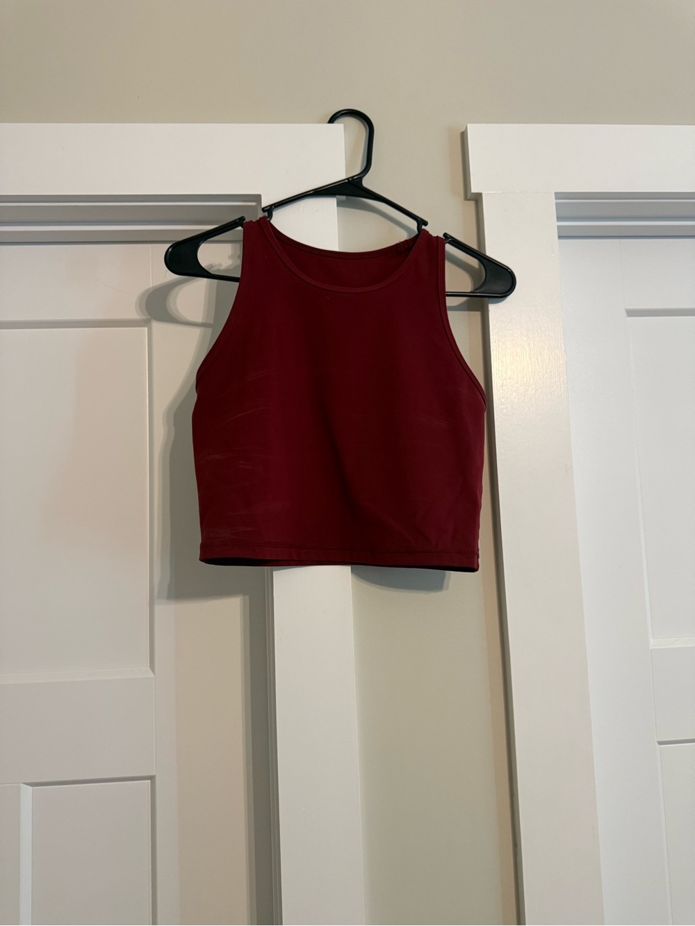 Women's Sleeveless Crop Tank Top - Wine